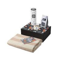 Подарочный набор Re: y. Warm с пледом, термосом и чаем