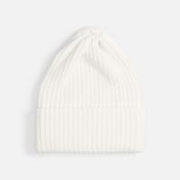 Шапка Yong, белая