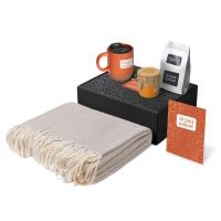 Подарочный набор Re: y. Nest с пледом, кружкой и вареньем